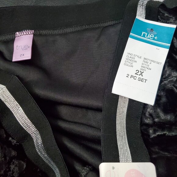 Panty & Bra Set 2X Black Velour Silver Trim Sexy rue21 - Picture 11 of 12